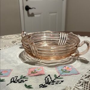 Elegant Pink Glass Bowl with Handles